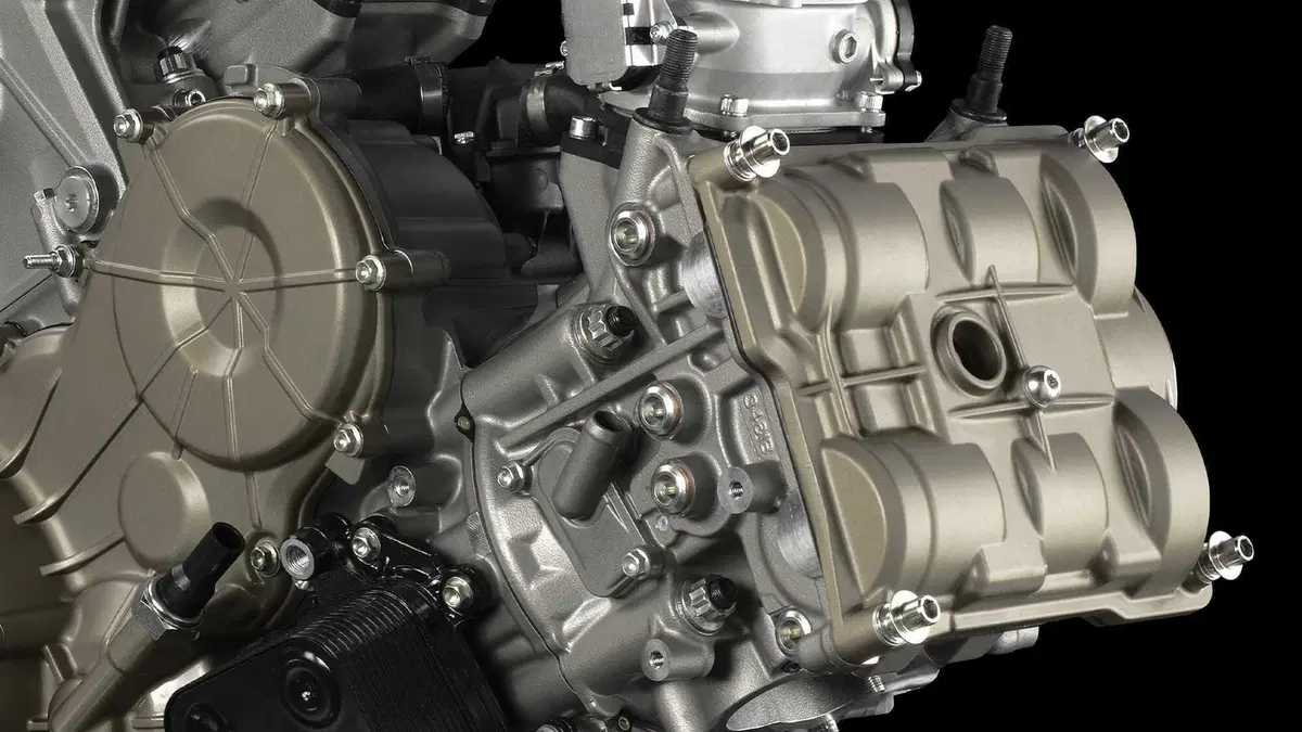 Ducati Panigale V2 Superquadro Final Edition, in Edizione limitata [VIDEO] (4)