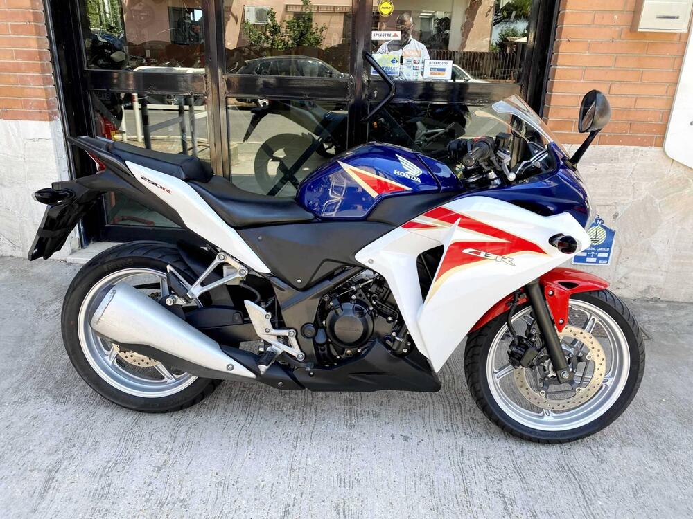 Honda CBR 250 R (2010 - 14)