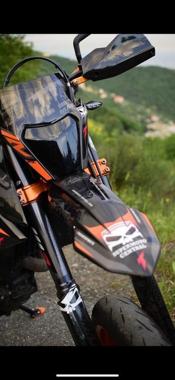 KTM 690 SMC R (2012 -17) (2)