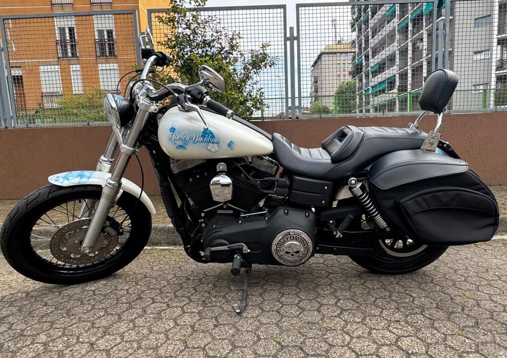 Harley-Davidson 1584 Street Bob (2008 - 15) - FXDB