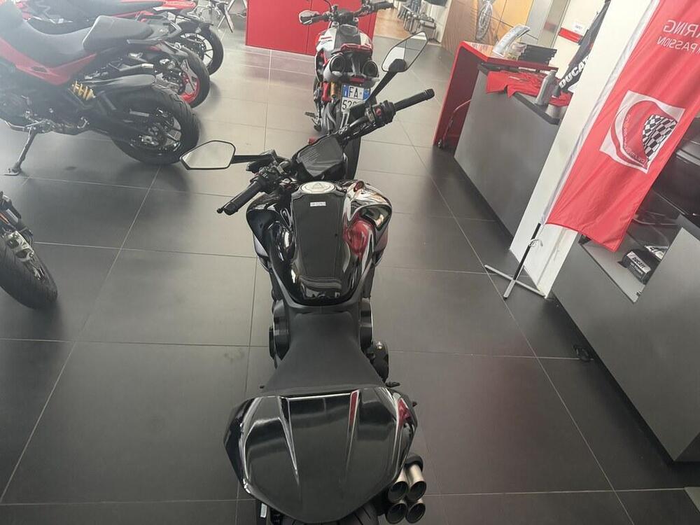 Ducati Diavel V4 (2023 - 24) (5)