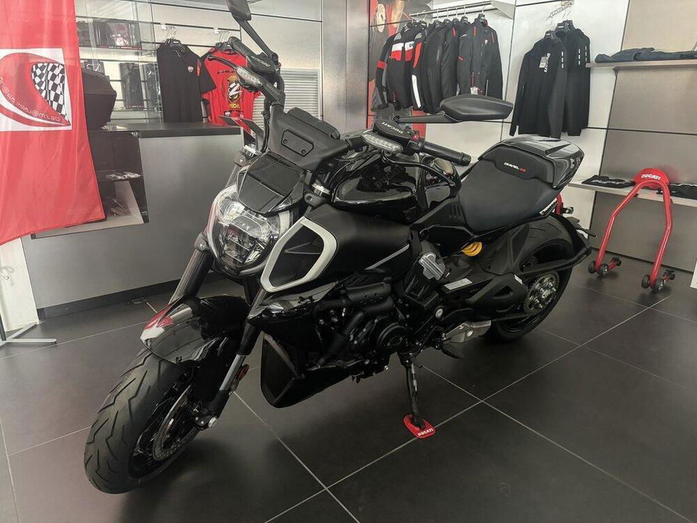 Ducati Diavel V4 (2023 - 24)