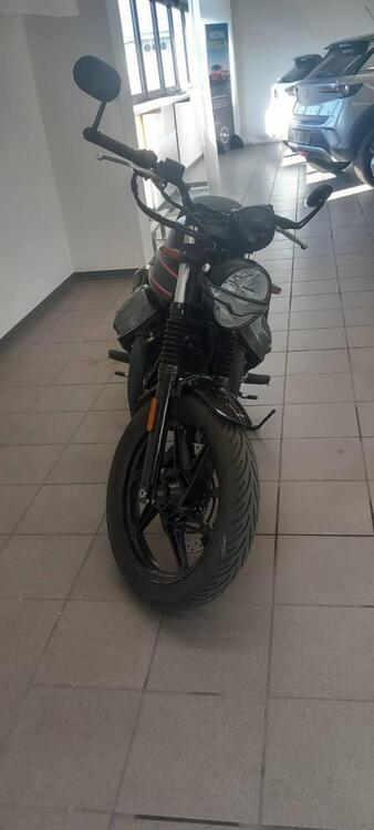 Moto Guzzi V7 850 Stone Special Abs (2021) (3)