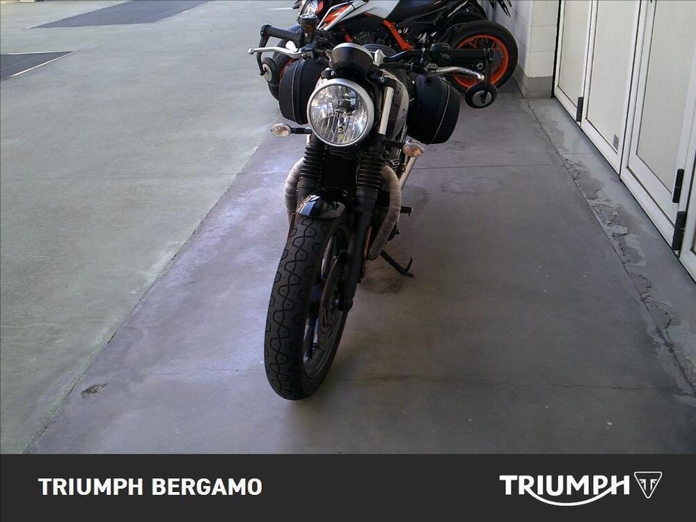 Triumph Street Twin 900 (2017 - 18) (5)