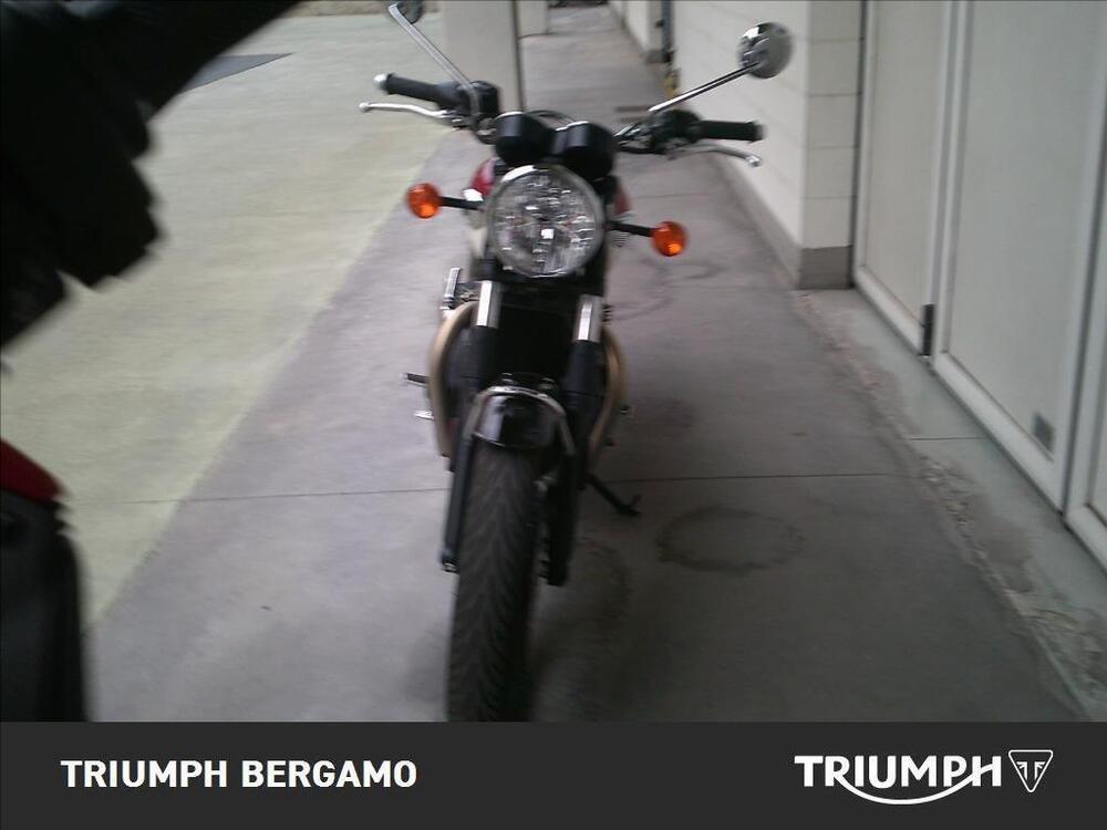 Triumph Bonneville T100 (2021 - 24) (5)