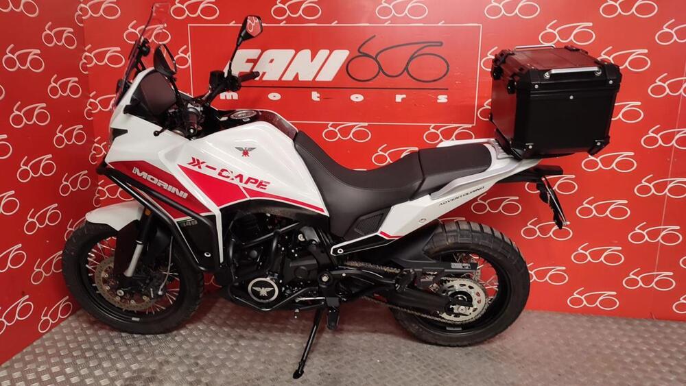 Moto Morini X-Cape 650 (2021 - 24) (3)