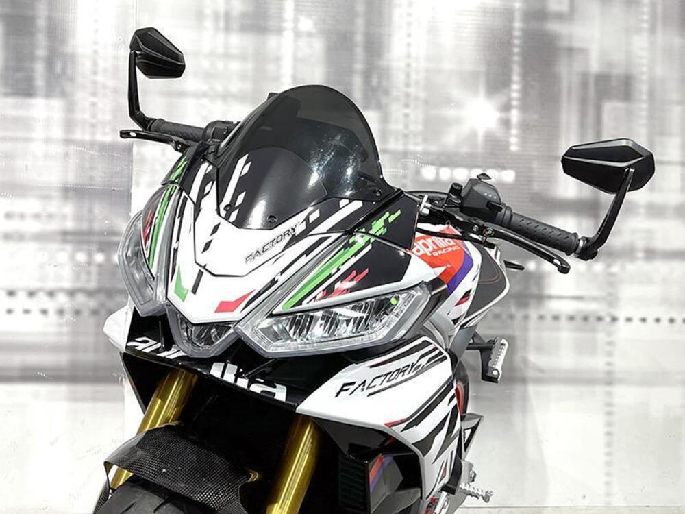 Aprilia Tuono 1100 V4 Factory (2021 - 24) (3)