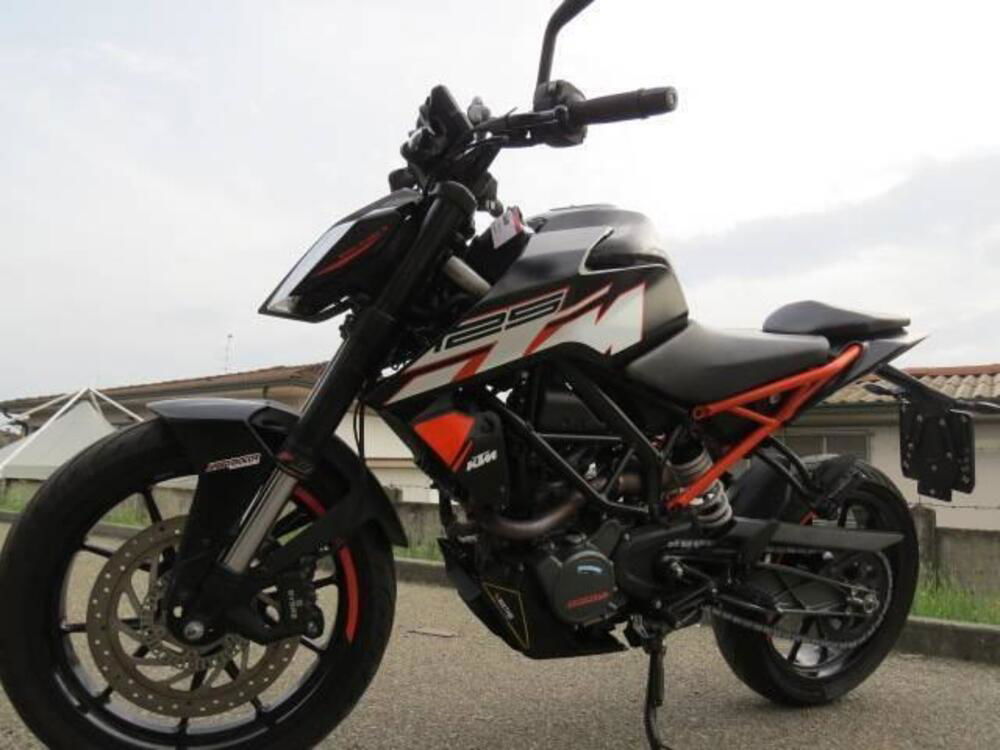 KTM 125 Duke ABS (2017 - 20) (2)