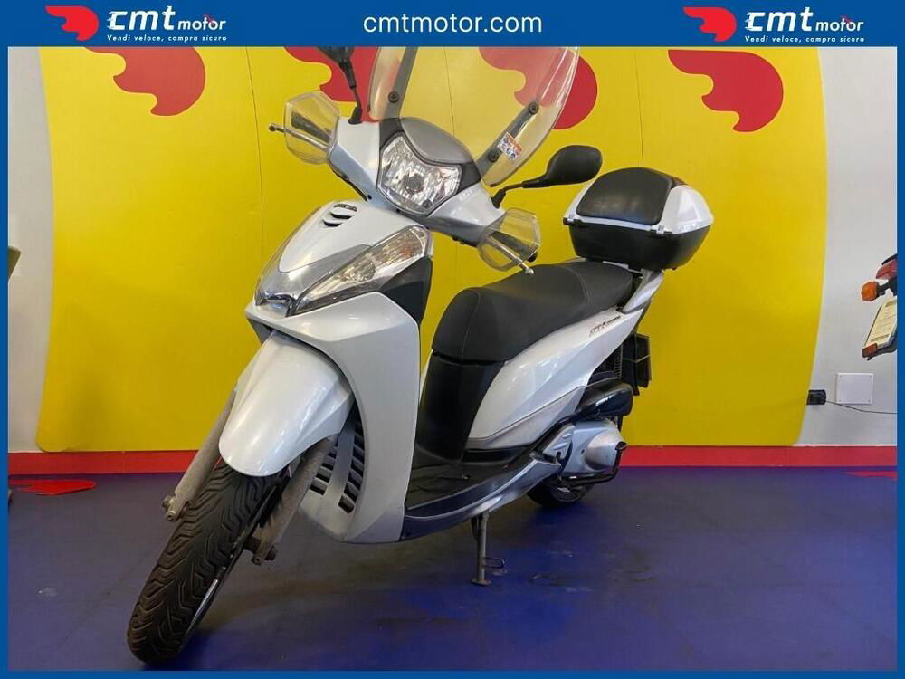 Honda SH 300 i ABS (2013 - 14) (2)