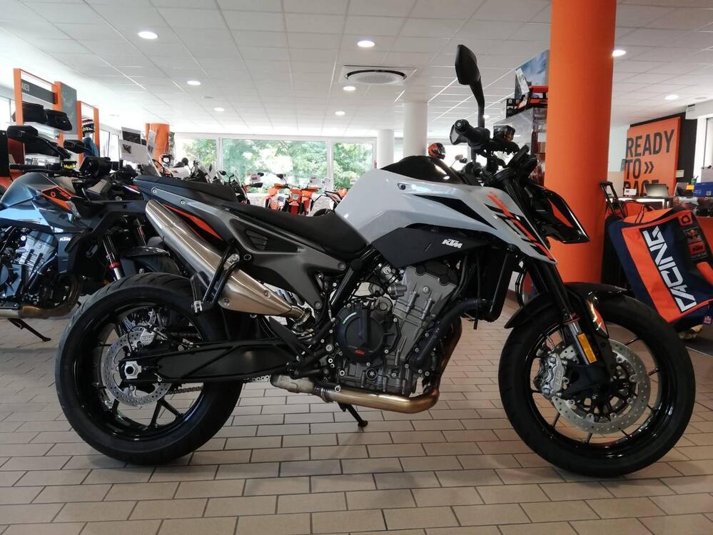 KTM 790 Duke L (2023 - 24) (4)