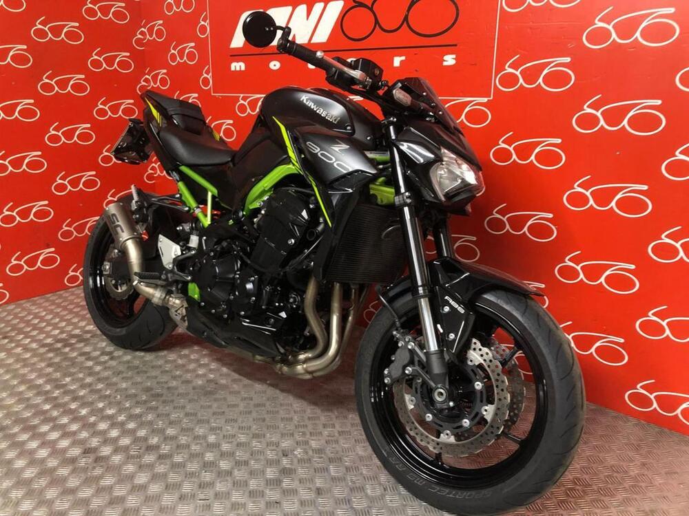 Kawasaki Z 900 (2021 - 24) (2)