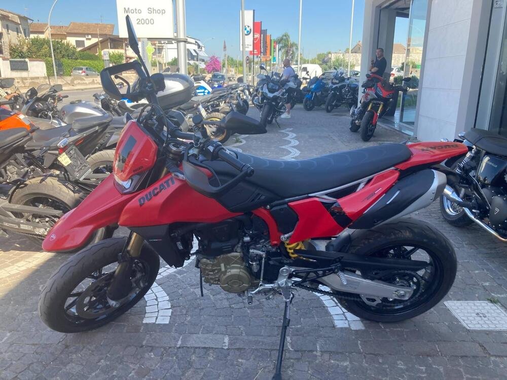 Ducati Hypermotard 698 Mono (2024)