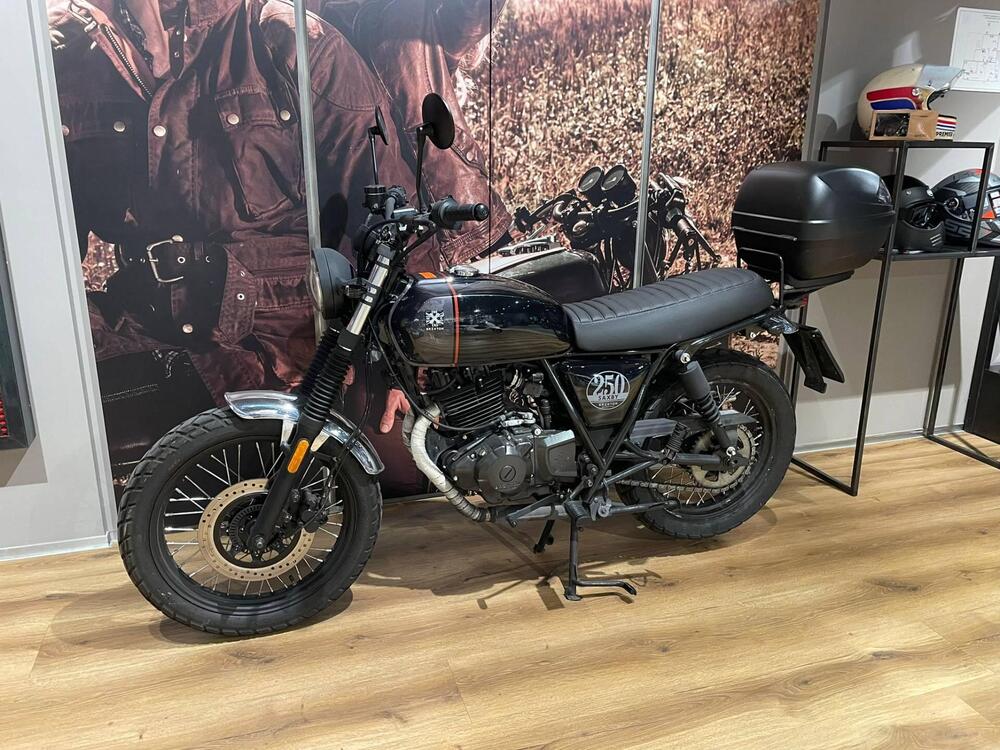 Brixton Motorcycles Saxby 250 (2019) (2)