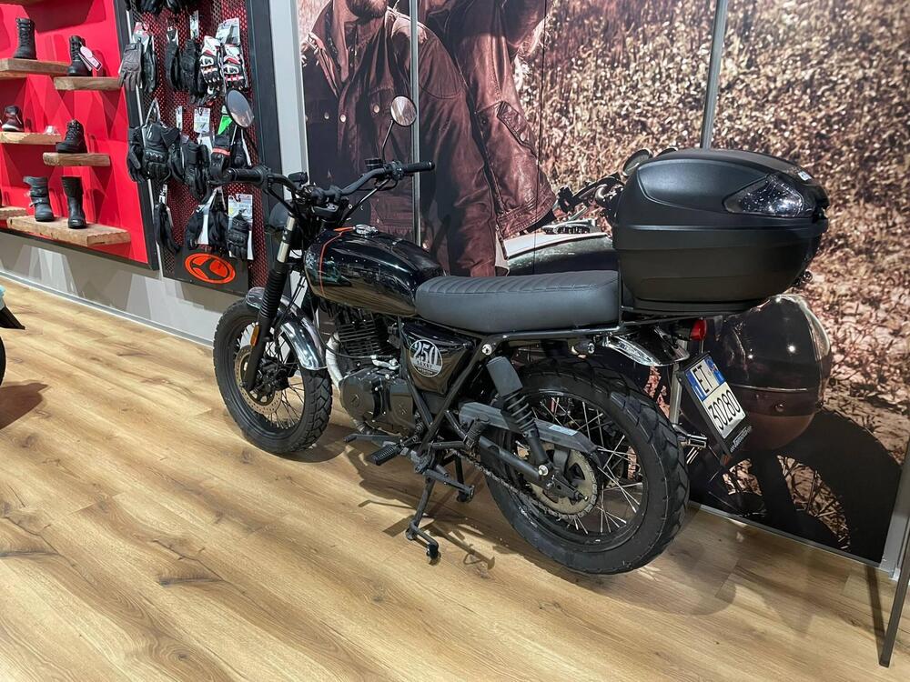 Brixton Motorcycles Saxby 250 (2019) (4)