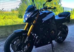 Yamaha FZ8 (2010 - 12) usata