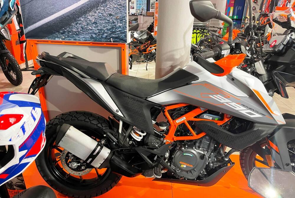 KTM 390 Adventure (2022 - 24)