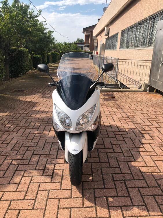 Yamaha T-Max 500 White Max (2010 - 11) (2)