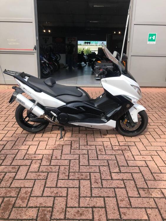 Yamaha T-Max 500 White Max (2010 - 11) (3)