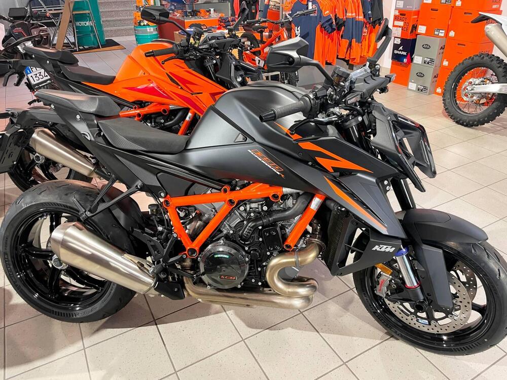 KTM 1390 Super Duke R Evo (2024)