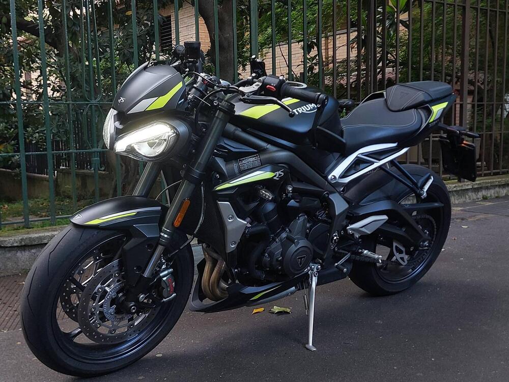 Triumph Street Triple RS (2020 - 22)