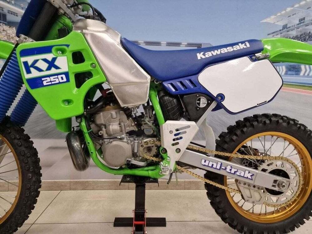 Kawasaki KX 250 (1994 - 01) (4)