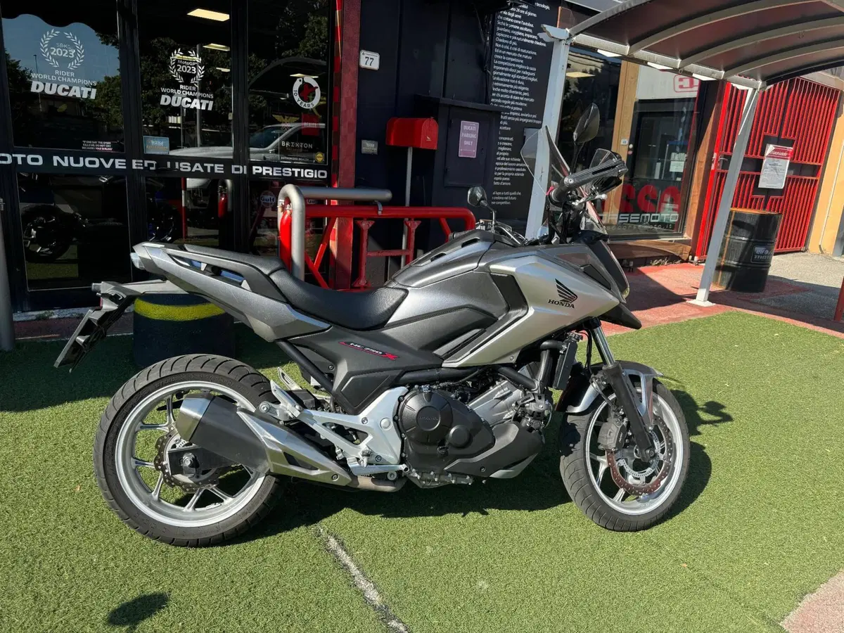 Honda NC 750 X ABS (2016 -17) (2)