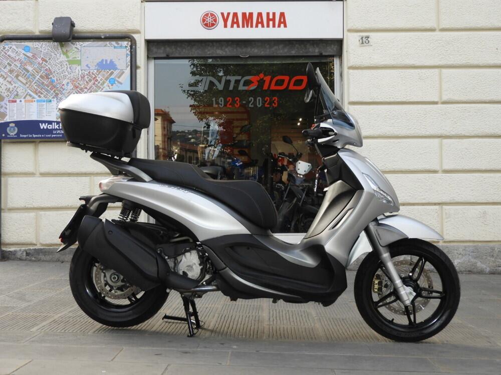 Piaggio Beverly 350 ABS (2016 - 20)