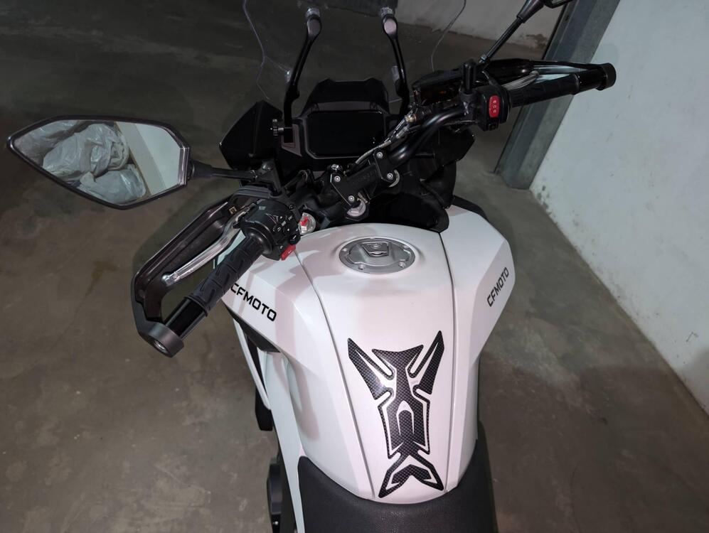 CFMOTO 700MT (2024) (5)