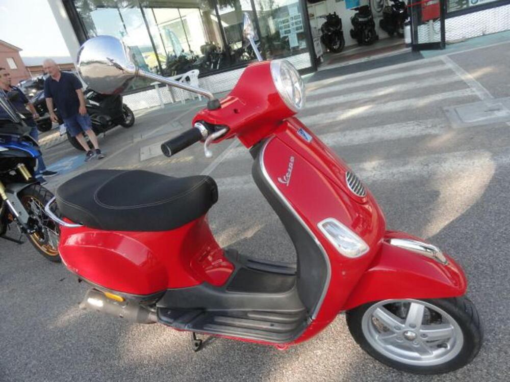 Vespa LX 50 4T (2009 - 14) (2)