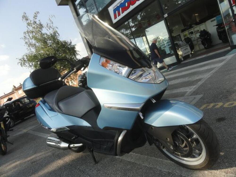 Aprilia Atlantic 500 (2001 - 02) (2)