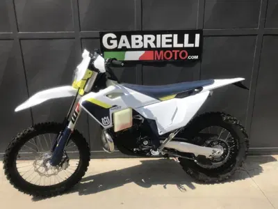 Husqvarna TE 300 (2025) usata