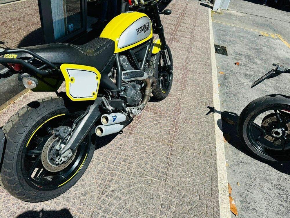 Ducati Scrambler 800 Icon (2015 - 16) (2)