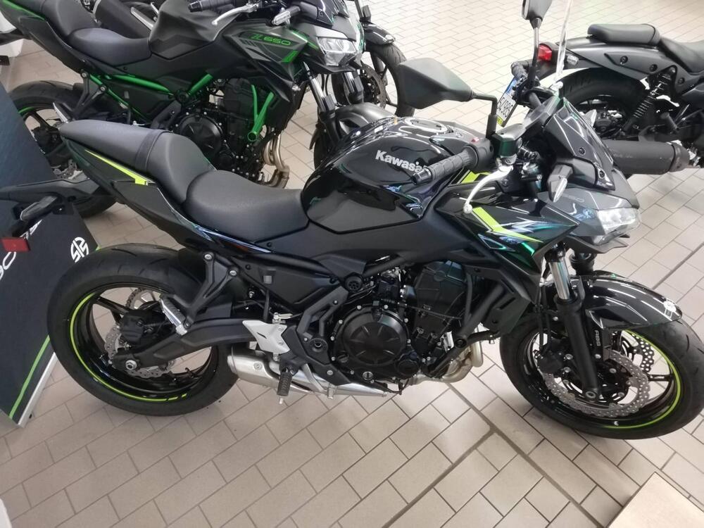 Kawasaki Z 650 (2021 - 24) (3)