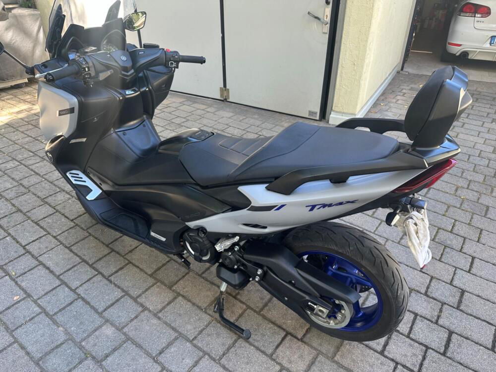 Yamaha T-Max 560 Tech Max (2021) (3)