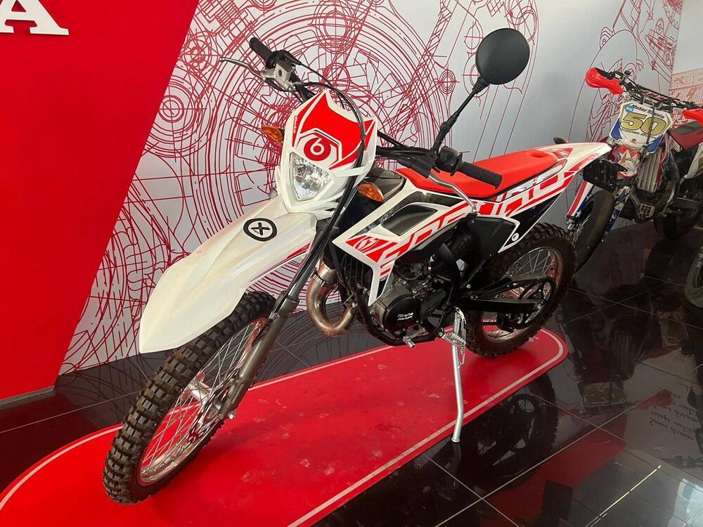 Betamotor RR 50 Enduro (2021 - 24) (2)