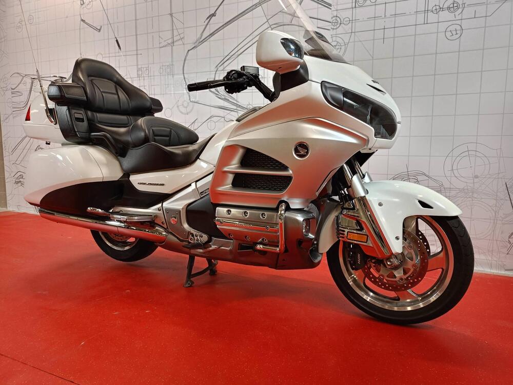 Honda GL 1800 Gold Wing (2012 - 17) (2)