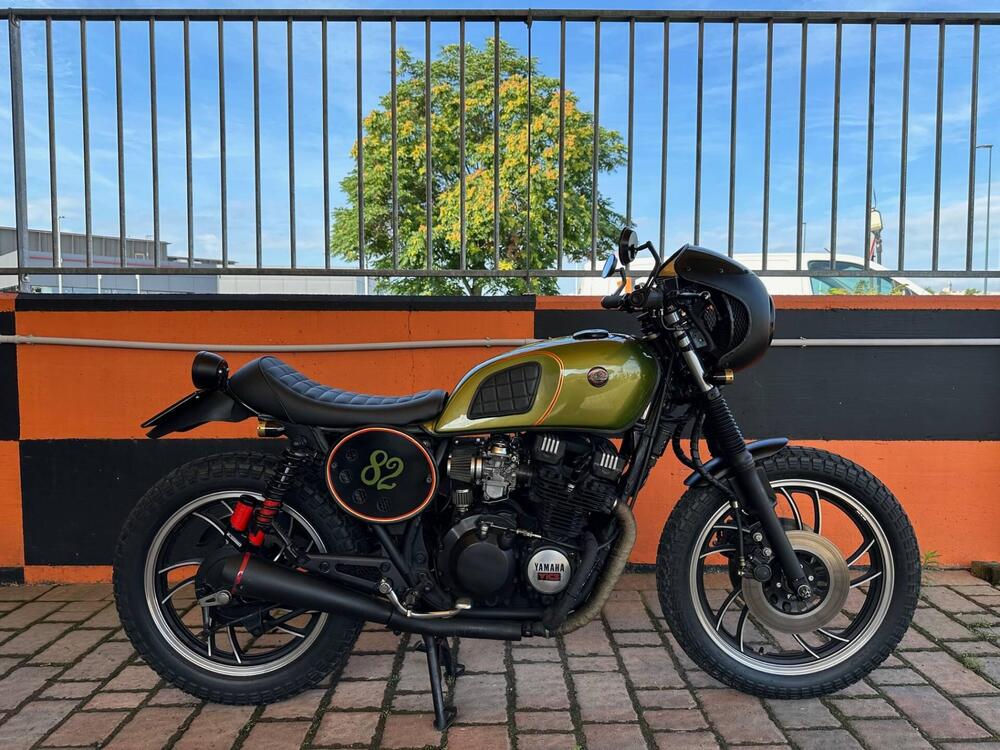 Yamaha XJ 550 CAFE' RACER