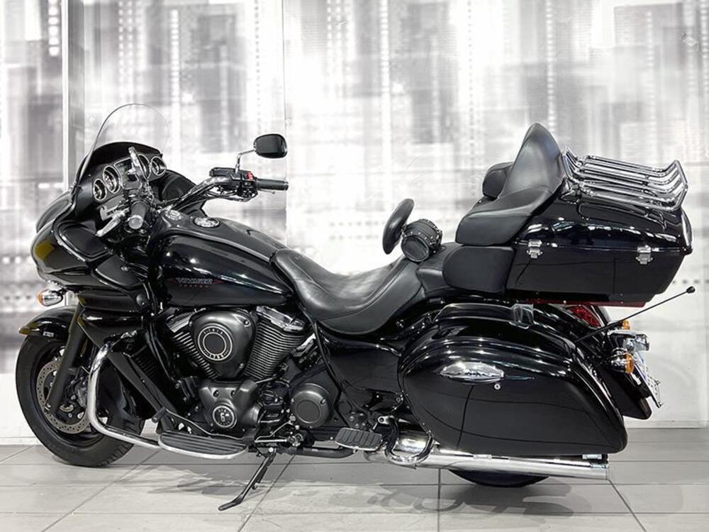 Kawasaki Vulcan VN 1700 Voyager (2009 - 11) (2)