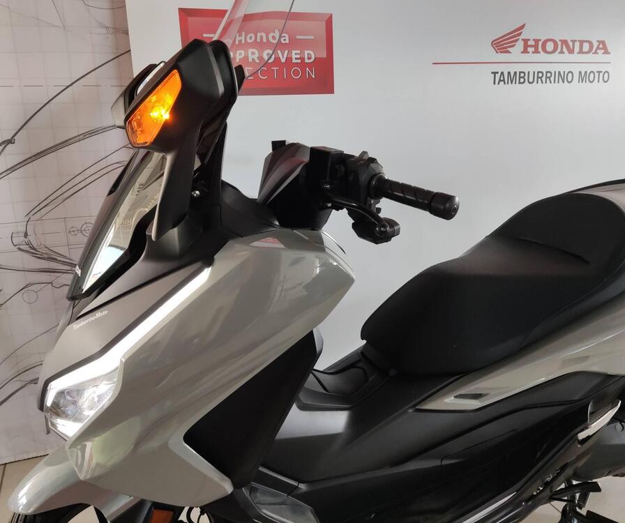 Honda Forza 350 (2023 - 24) (3)