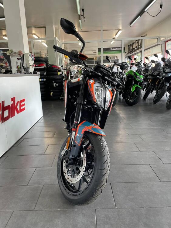 KTM 890 Duke (2021 - 23) (3)