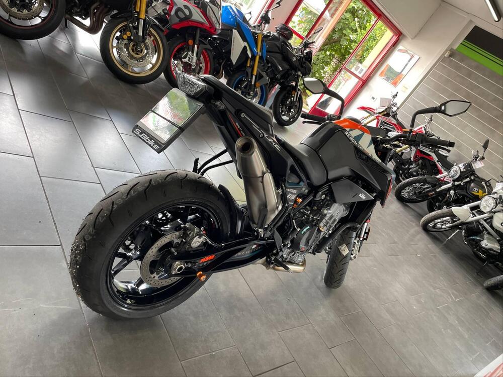 KTM 890 Duke (2021 - 23) (5)