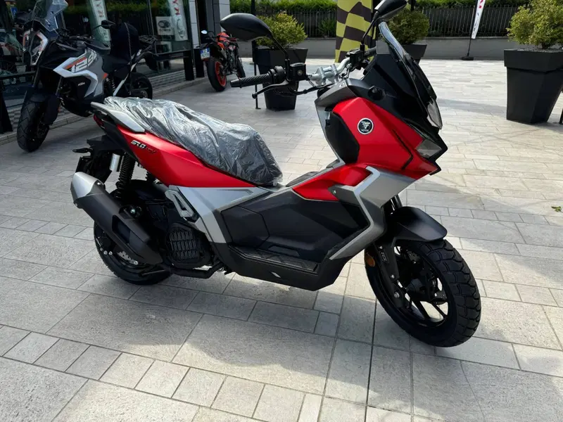 Voge Sfida SR1 ADV (2023 - 26) (2)