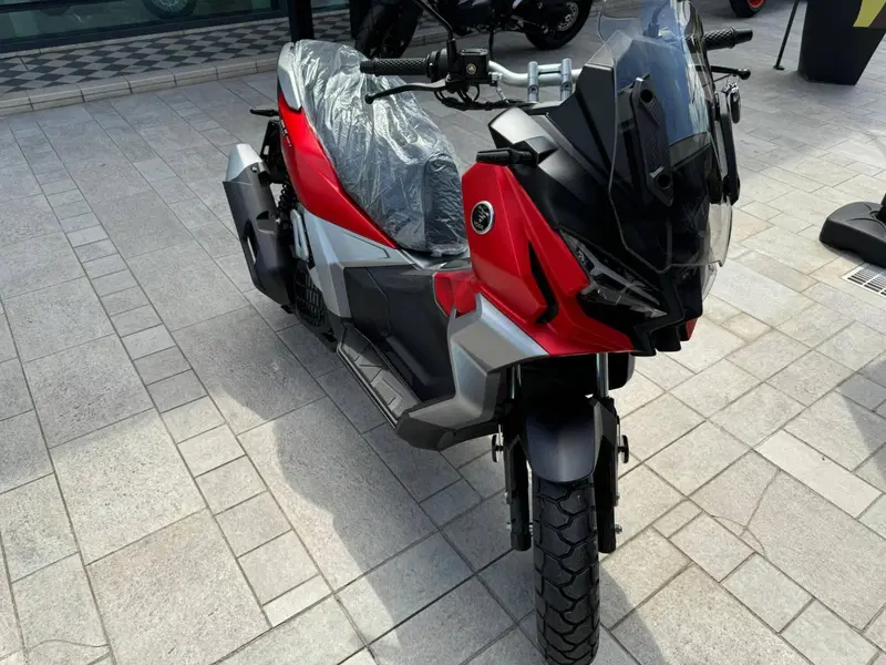 Voge Sfida SR1 ADV (2023 - 26) (3)