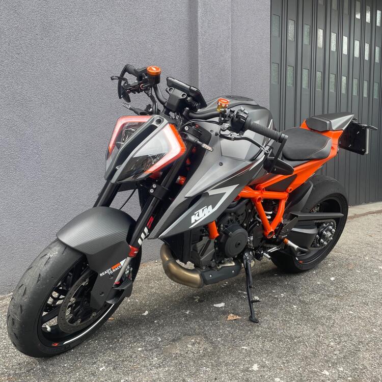 KTM 1290 Super Duke RR (2023) (4)