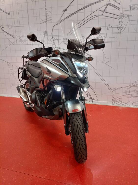 Honda NC 750 X DCT ABS (2016 -17) (4)