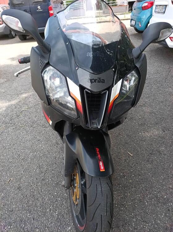 Aprilia RSV 1000 R (2004 - 05) (4)