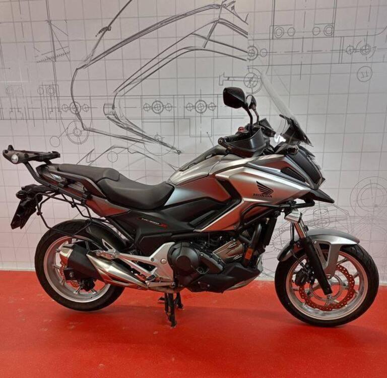 Honda NC 750 X DCT ABS (2016 -17)