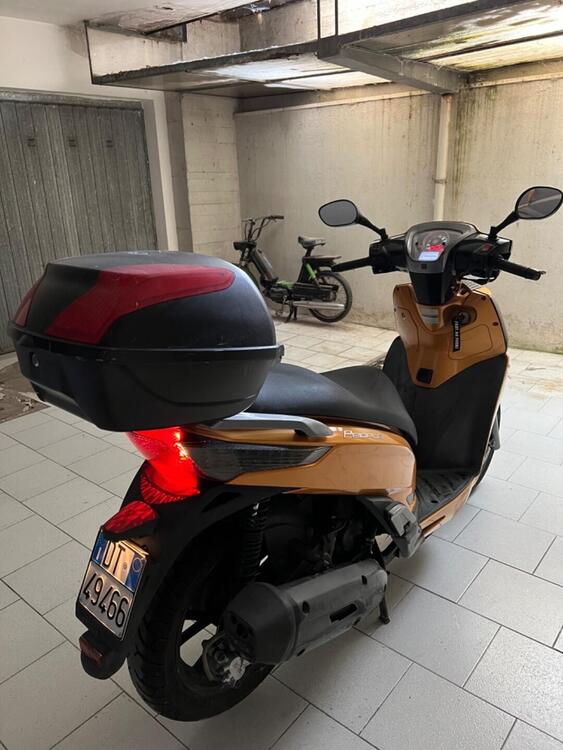 Kymco People 125i GT (2010 - 17) (4)