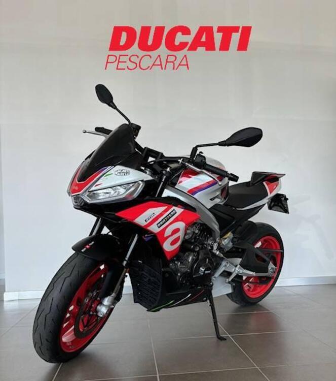 Aprilia Tuono 660 Factory (2022 - 24) (3)