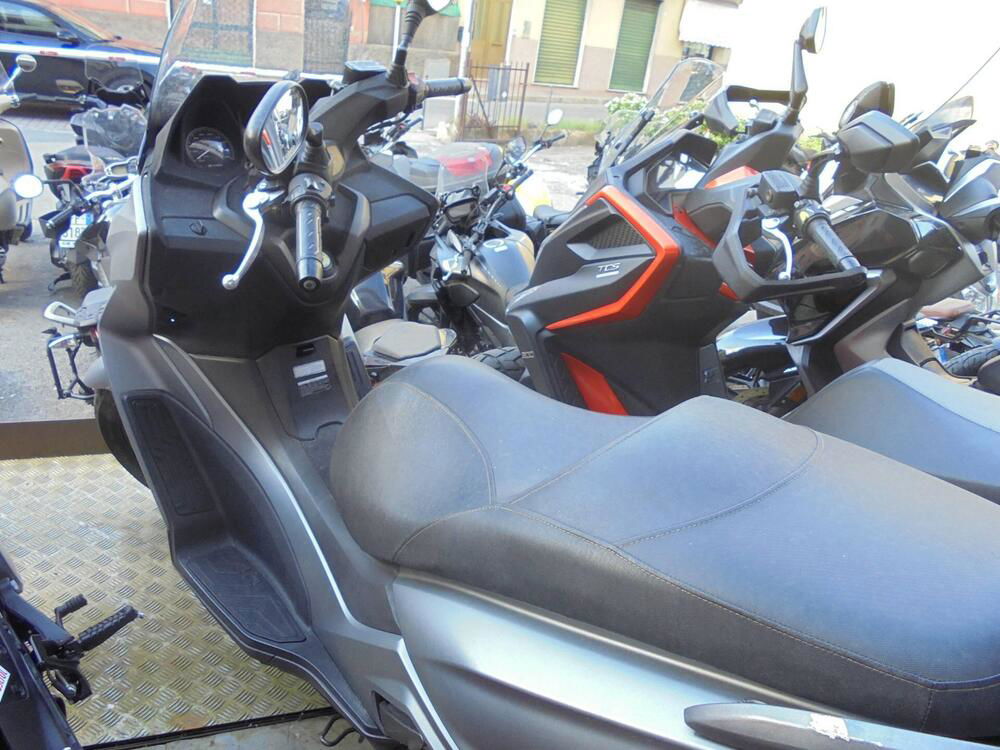 Kymco X-Town 300i ABS (2016 - 20) (2)